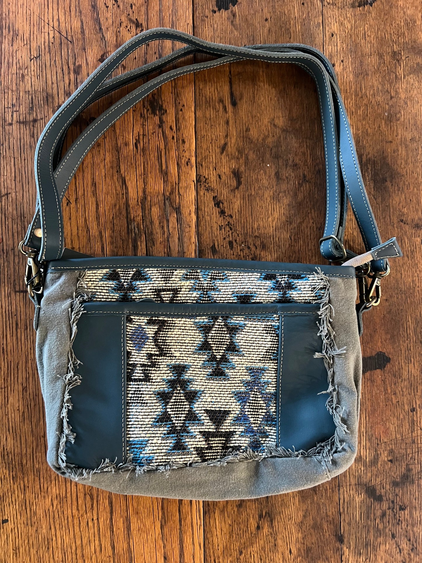Myra Zephyr Mesa Small & Crossbody Bag