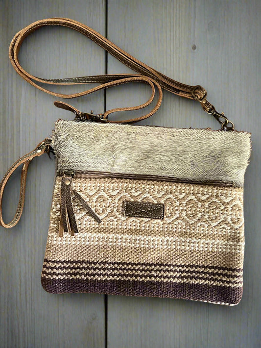 Myra Bag Presentable Handbag